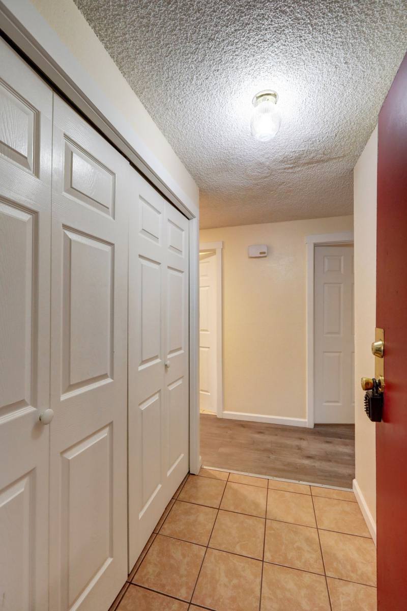 Apartment for rent at 106 Kensington Ave S, Kent, WA 98030