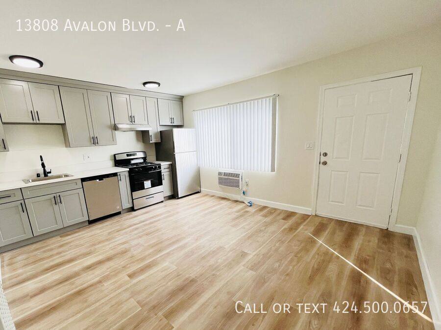 Apartment for rent at 13808 Avalon Blvd #A, Los Angeles, CA 90061