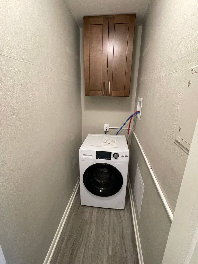 Apartment for rent at 1807 E 3rd St #4, Duluth, MN 55812