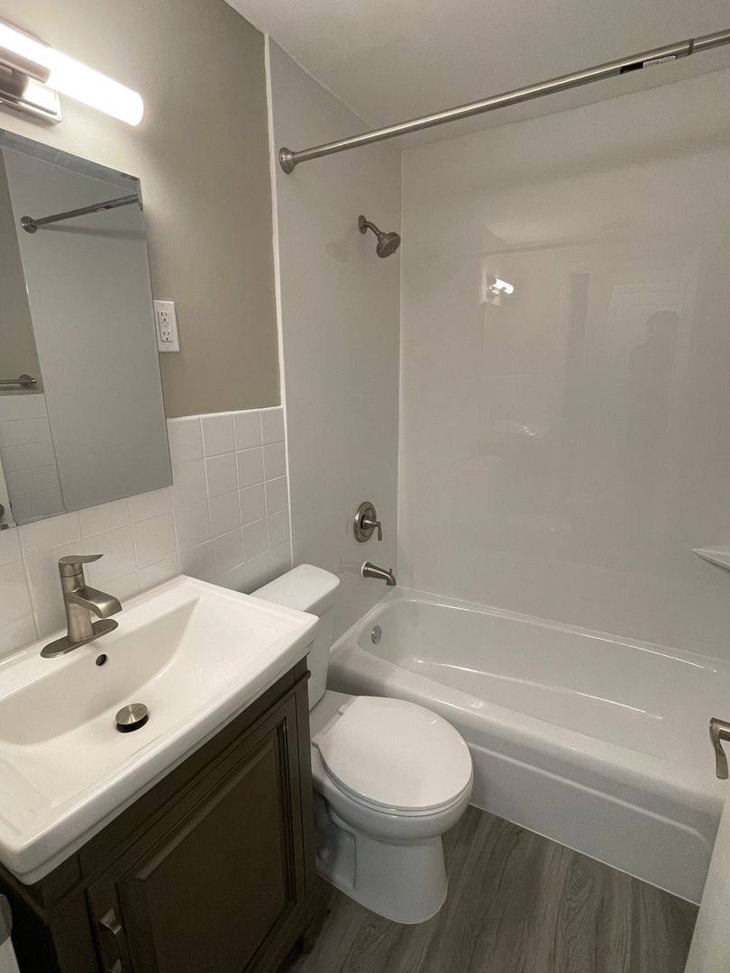 Apartment for rent at 1807 E 3rd St #4, Duluth, MN 55812