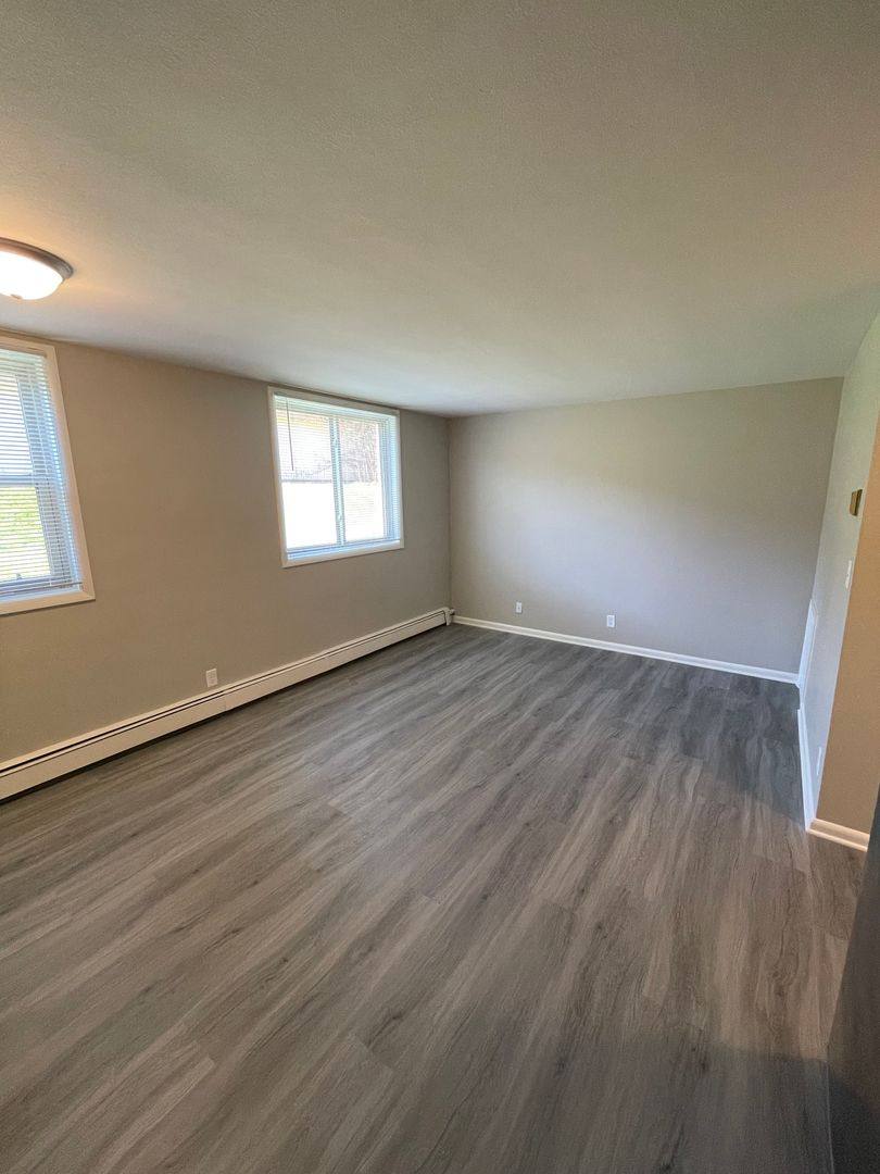 Apartment for rent at 1807 E 3rd St #4, Duluth, MN 55812