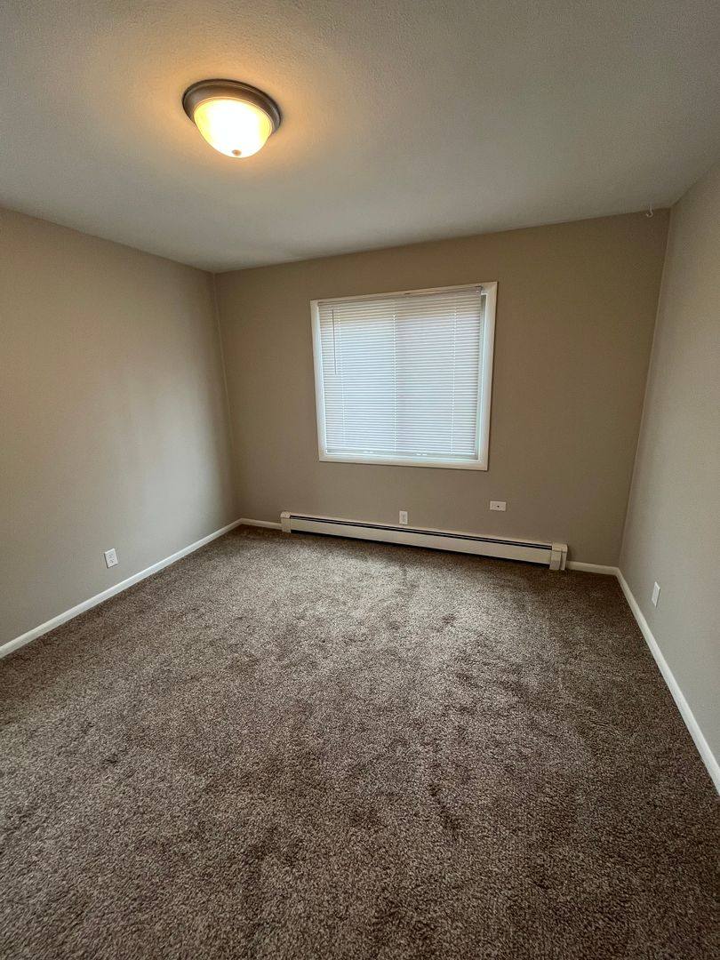 Apartment for rent at 1807 E 3rd St #12, Duluth, MN 55805