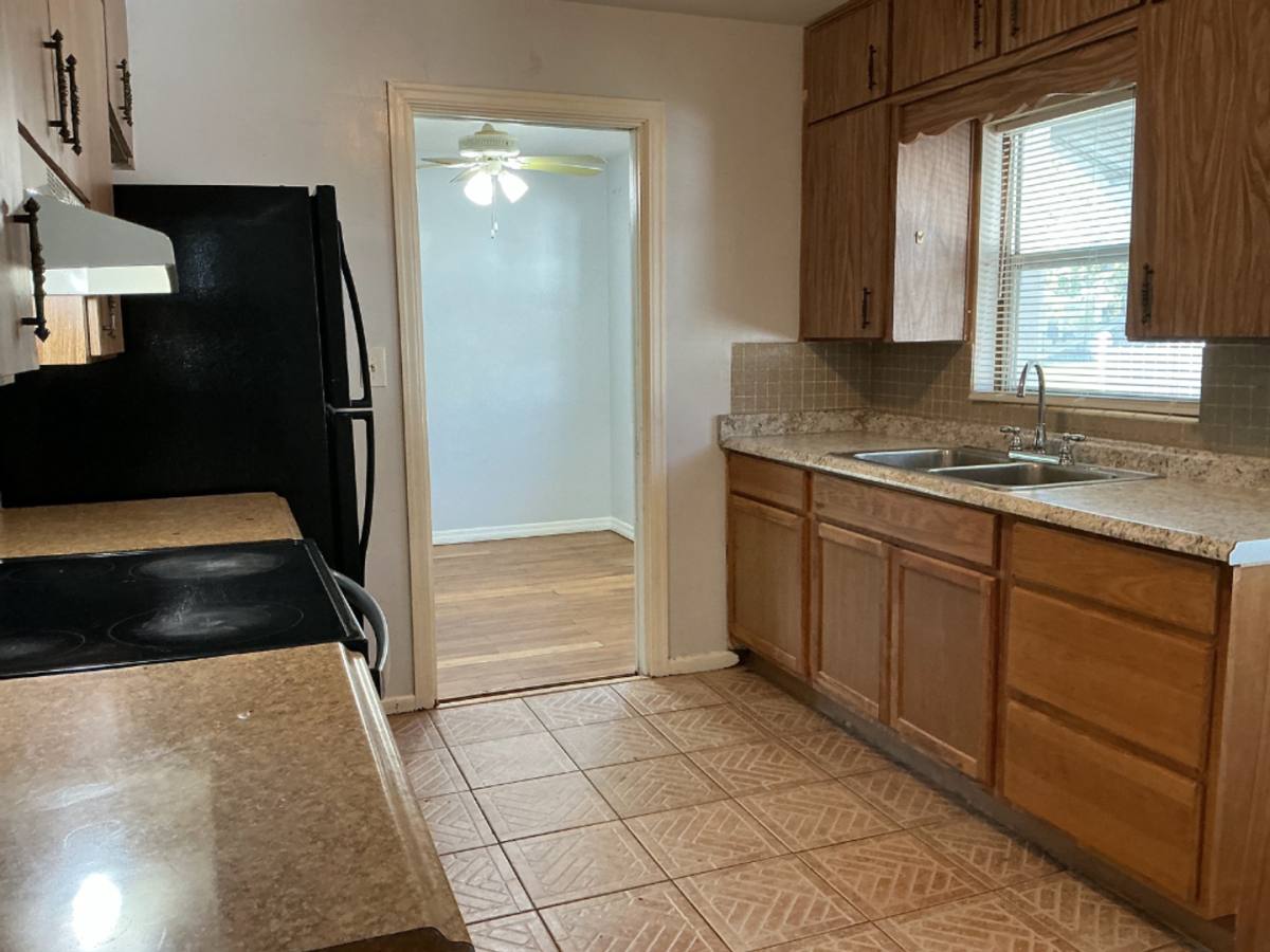 House for rent at 720 Lakehurst St, Lakeland, FL 33805