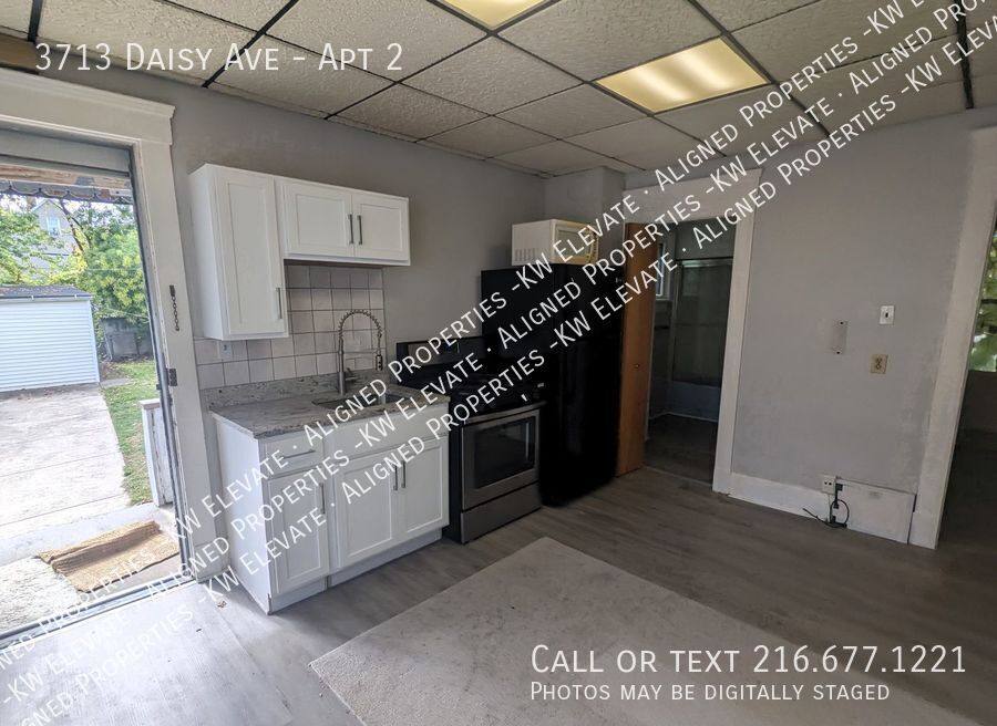 Apartment for rent at 3713 Daisy Ave #2, Cleveland, OH 44109