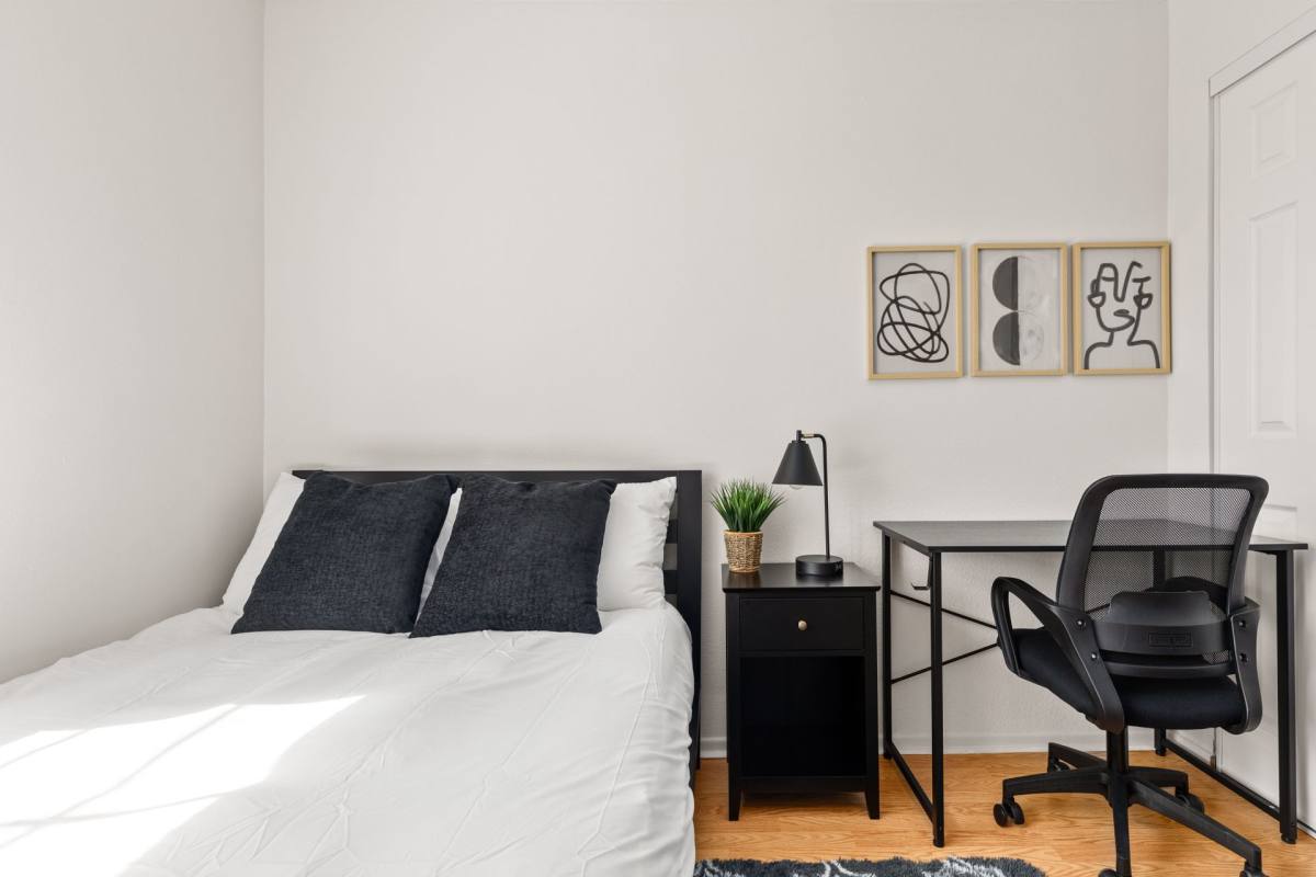Apartment for rent at 10777 Ashton, Los Angeles, CA 90024