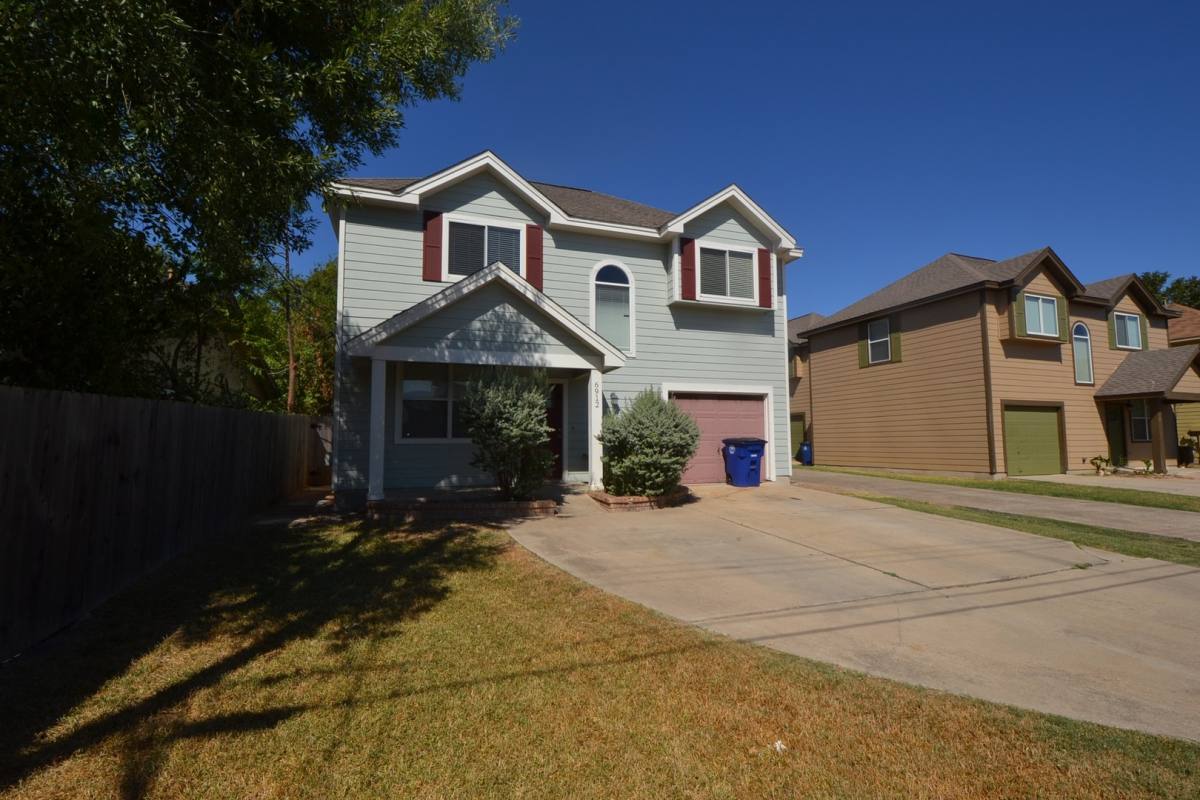 Apartment for rent at 6912 Meador Ave, Austin, TX 78752