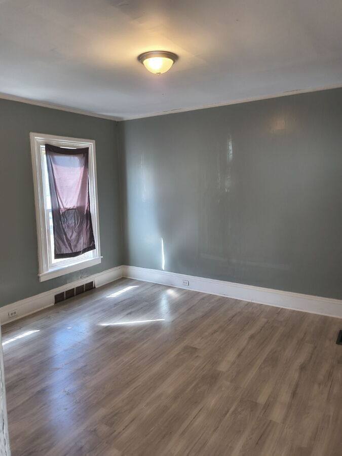 House for rent at 7425 Harvard Ave, Cleveland, OH 44105