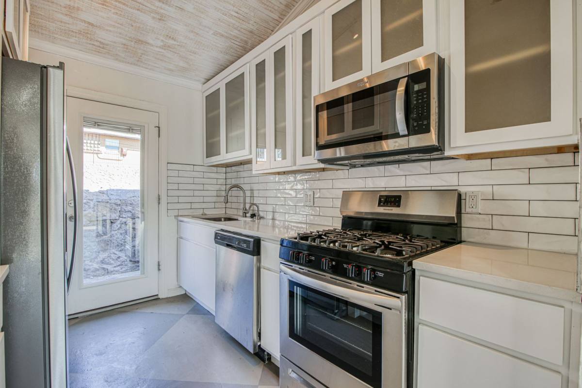Apartment for rent at 1606 N Stanton, El Paso, TX 79902