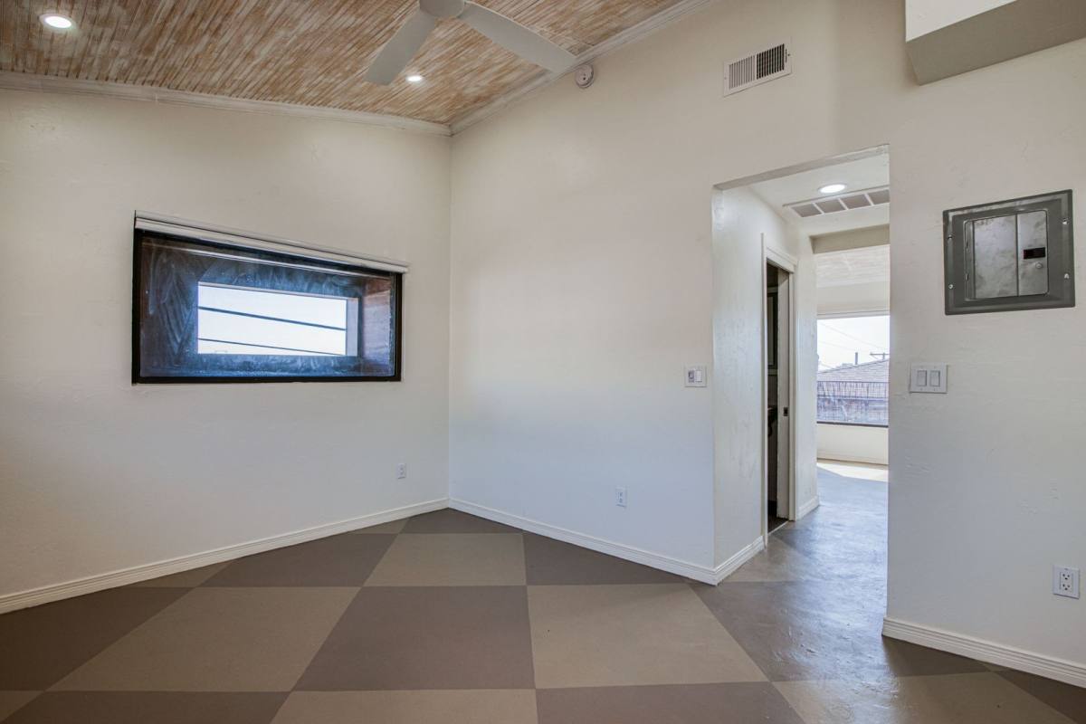 Apartment for rent at 1606 N Stanton, El Paso, TX 79902