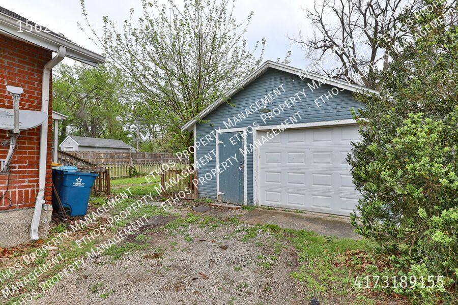 House for rent at 1562 S National Ave, Springfield, MO 65804