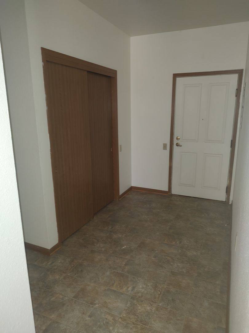 Apartment for rent at 1130 Carlisle Ave, Racine, WI 53404