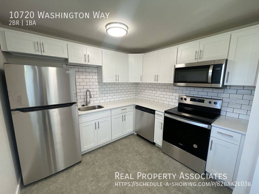 Apartment for rent at 10720 Washington Way, Everett, WA 98204