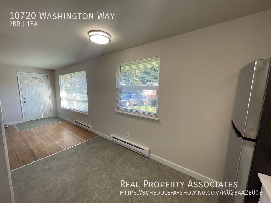 Apartment for rent at 10720 Washington Way, Everett, WA 98204