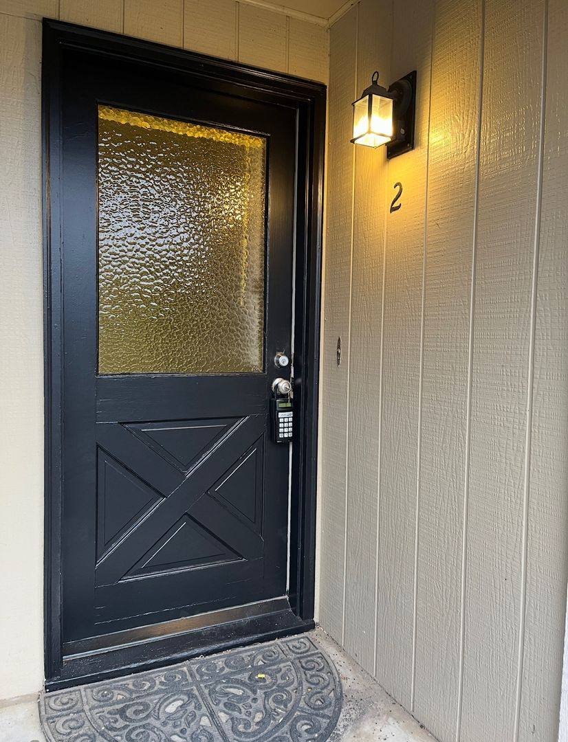 Apartment for rent at 1341 W Hayes St, Woodburn, OR 97071