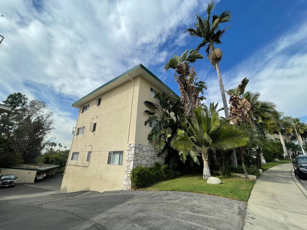 Apartment for rent at 1675 Amberwood Dr, South Pasadena, CA 91030