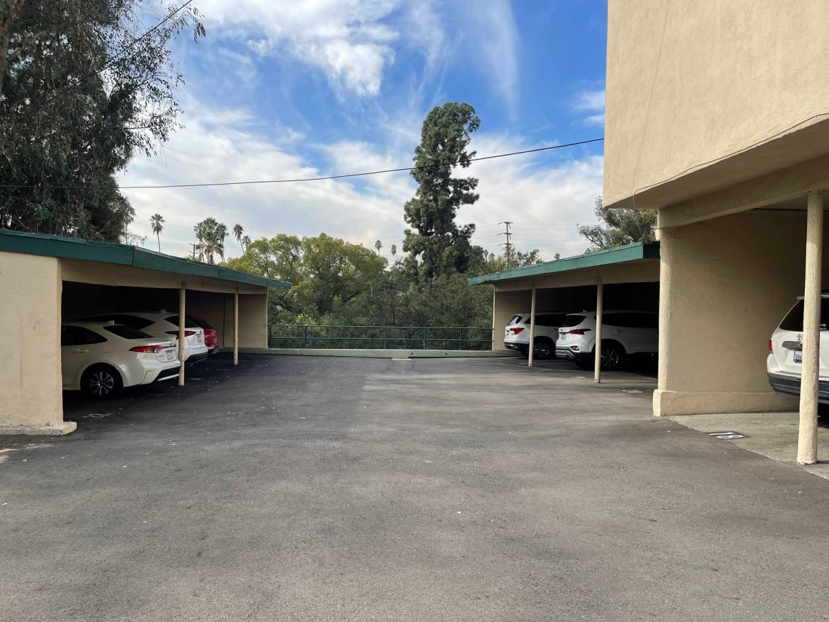 Apartment for rent at 1675 Amberwood Dr, South Pasadena, CA 91030