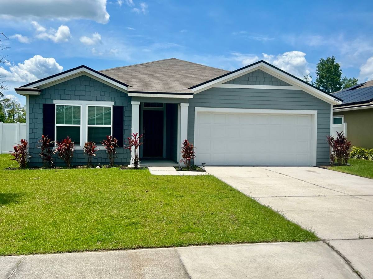House for rent at 12024 Sea Grove Place, Jacksonville, FL 32218