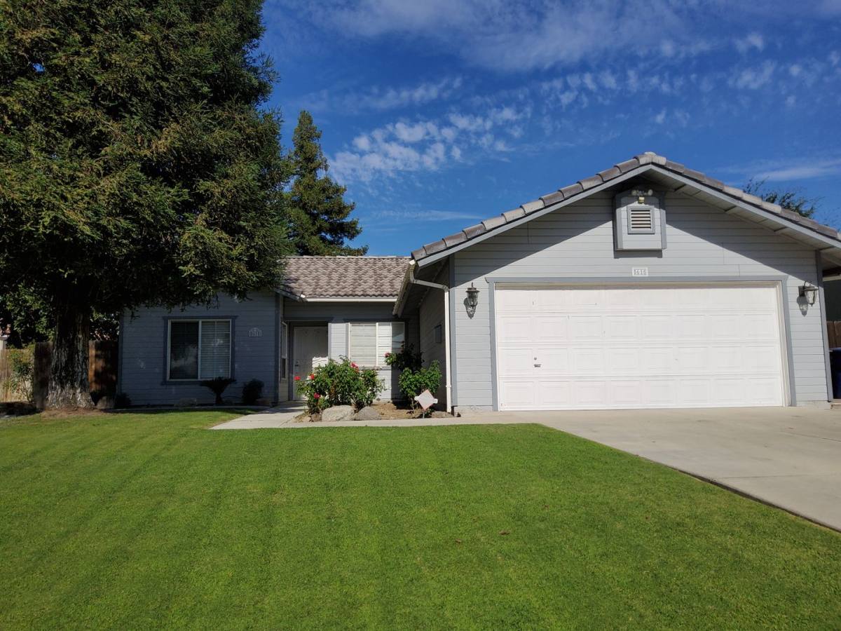 House for rent at 5615 Sugar Pine Dr, Bakersfield, CA 93313