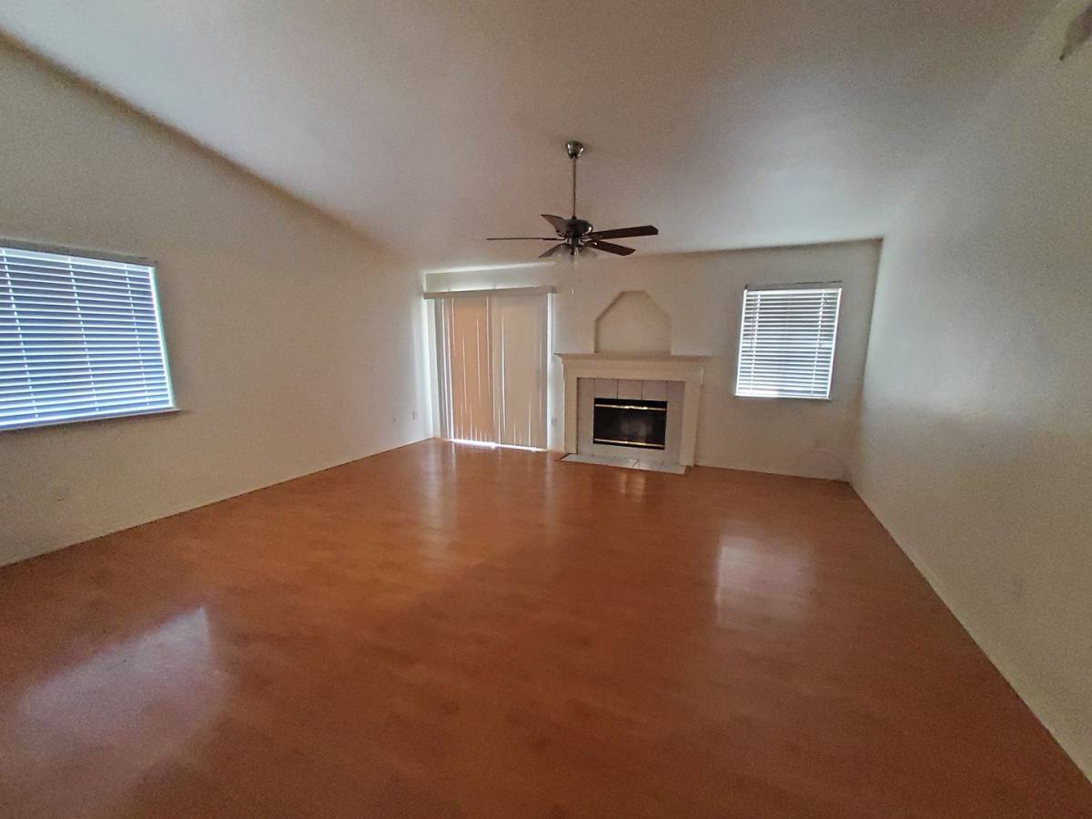 House for rent at 5615 Sugar Pine Dr, Bakersfield, CA 93313