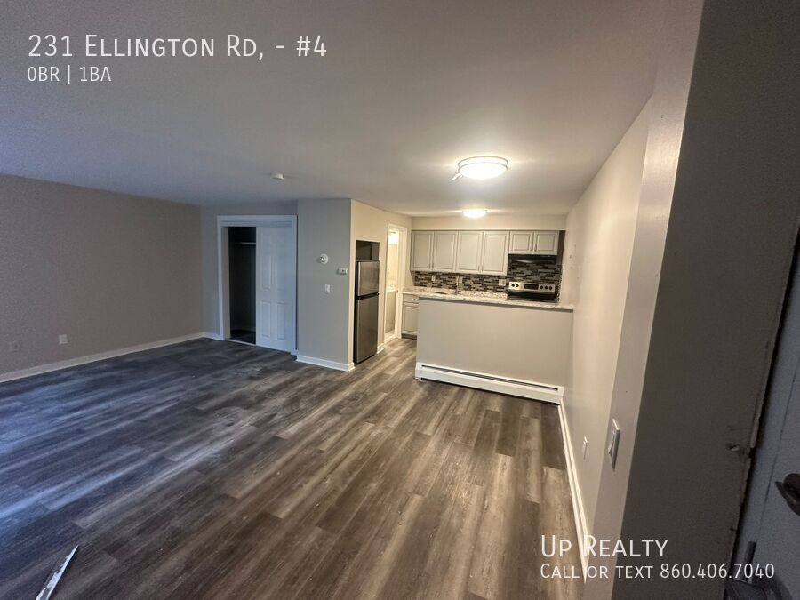 House for rent at 231 Ellington Rd #4, East Hartford, CT 06108