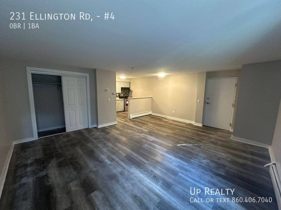 House for rent at 231 Ellington Rd #4, East Hartford, CT 06108