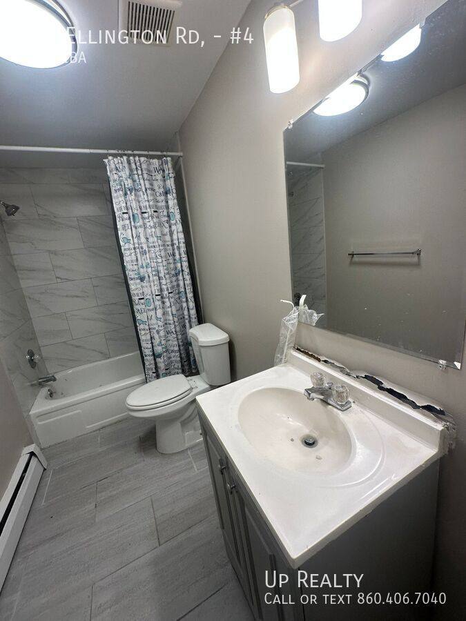 House for rent at 231 Ellington Rd #4, East Hartford, CT 06108