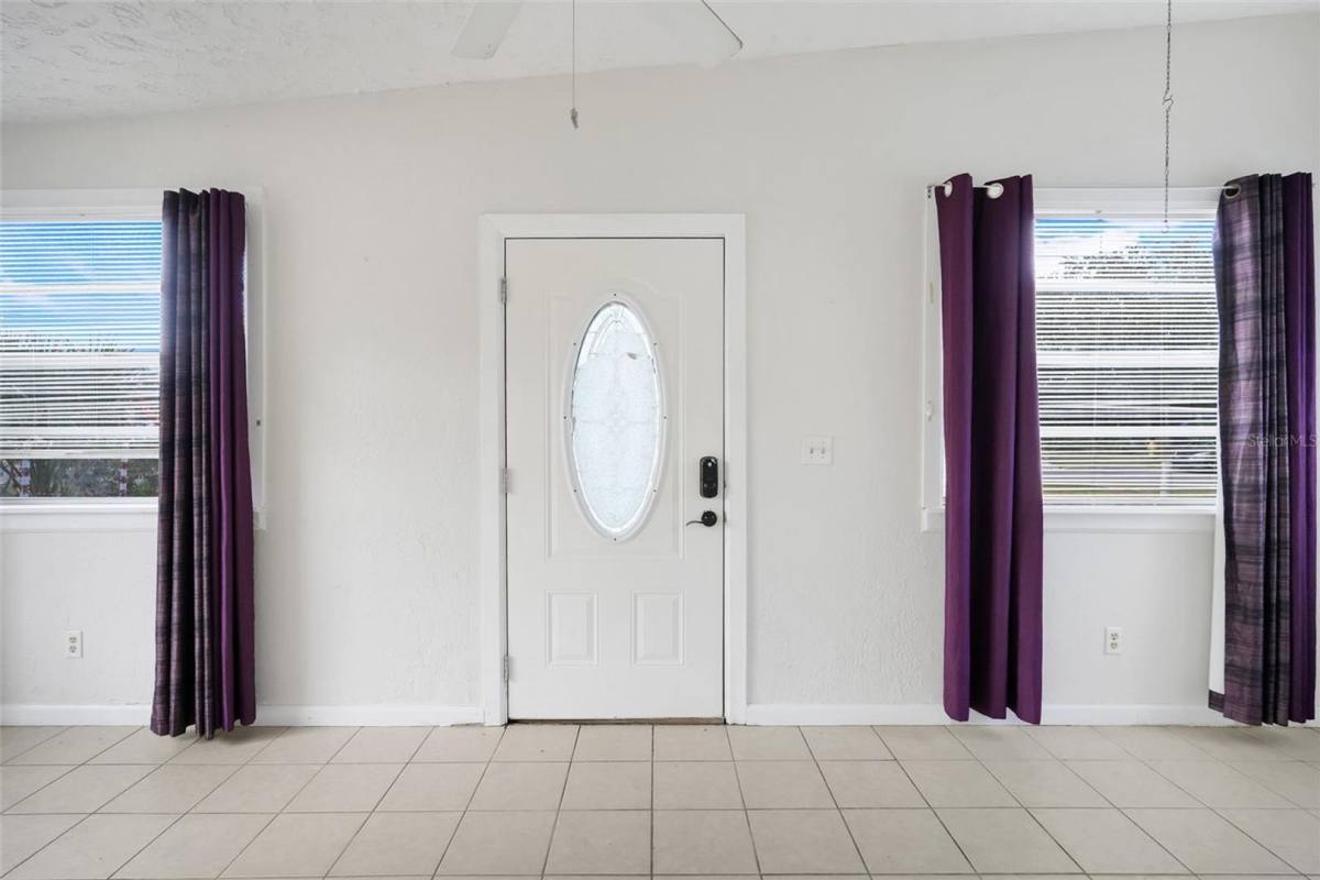 House for rent at 107 Garrison Dr, Sanford, FL 32771