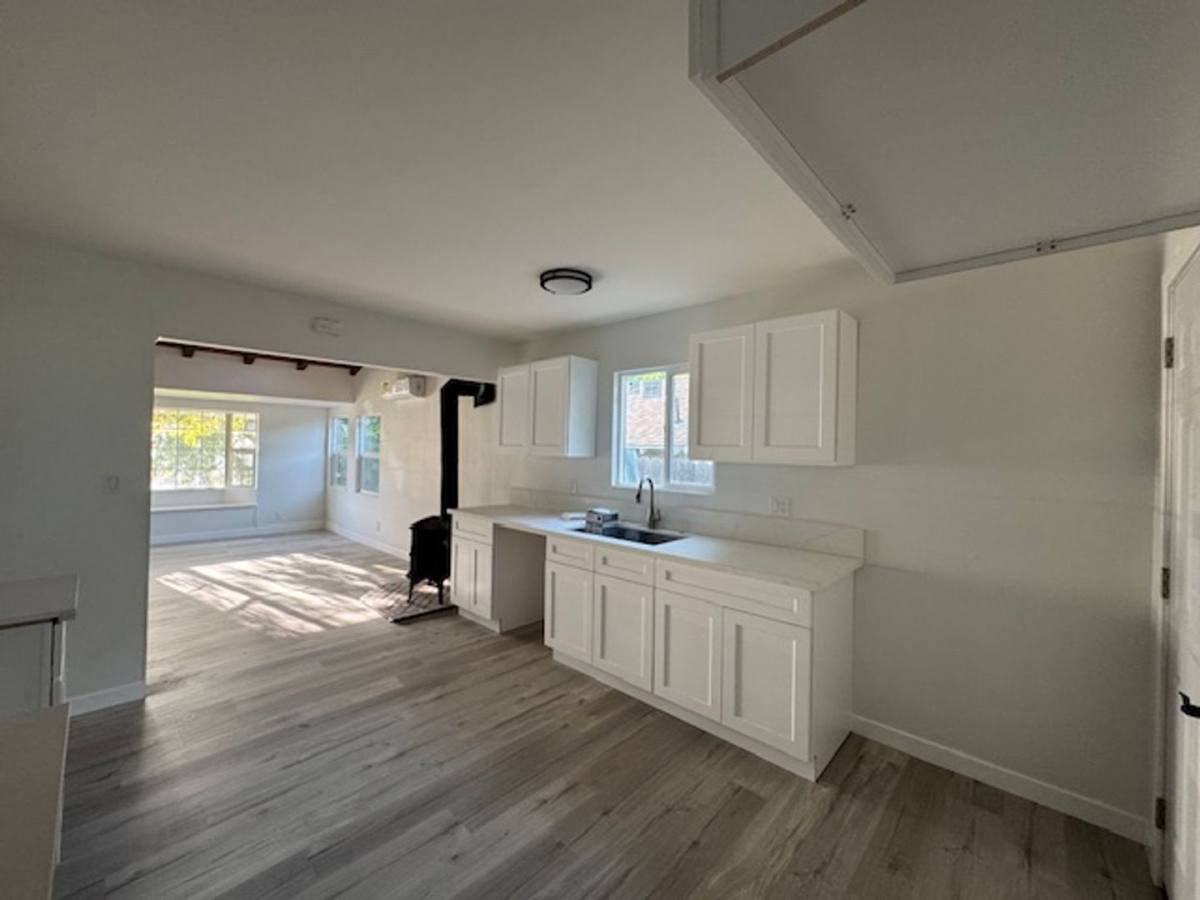 House for rent at 5428 Sale Ave, Woodland Hills, CA 91367