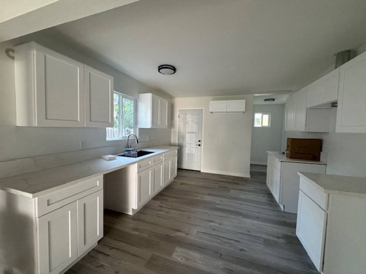 House for rent at 5428 Sale Ave, Woodland Hills, CA 91367