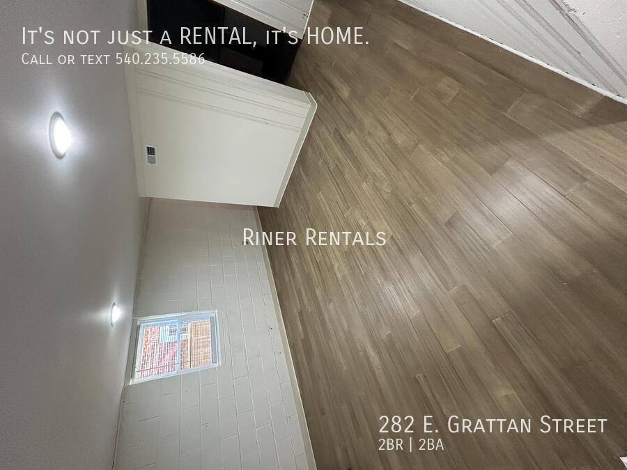 Townhouse for rent at 282 E Grattan St, Harrisonburg, VA 22801