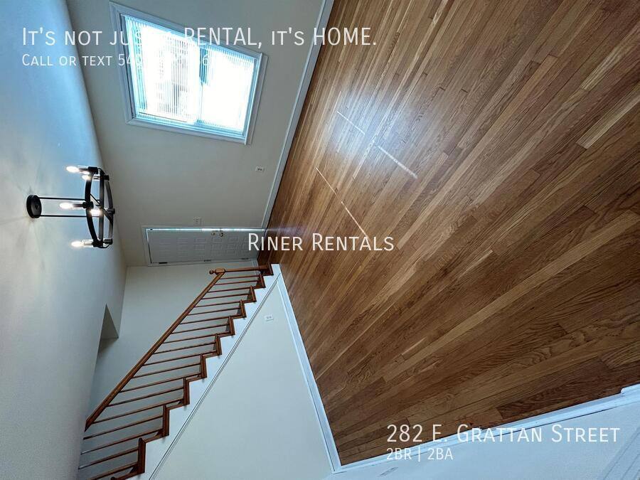 Townhouse for rent at 282 E Grattan St, Harrisonburg, VA 22801