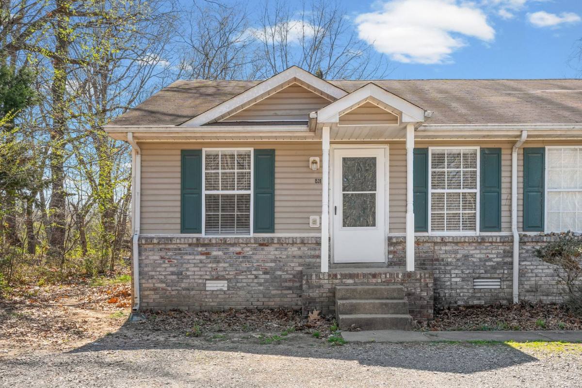 House for rent at 1539 Hugh Hunter Rd, Oak Grove, KY 42262