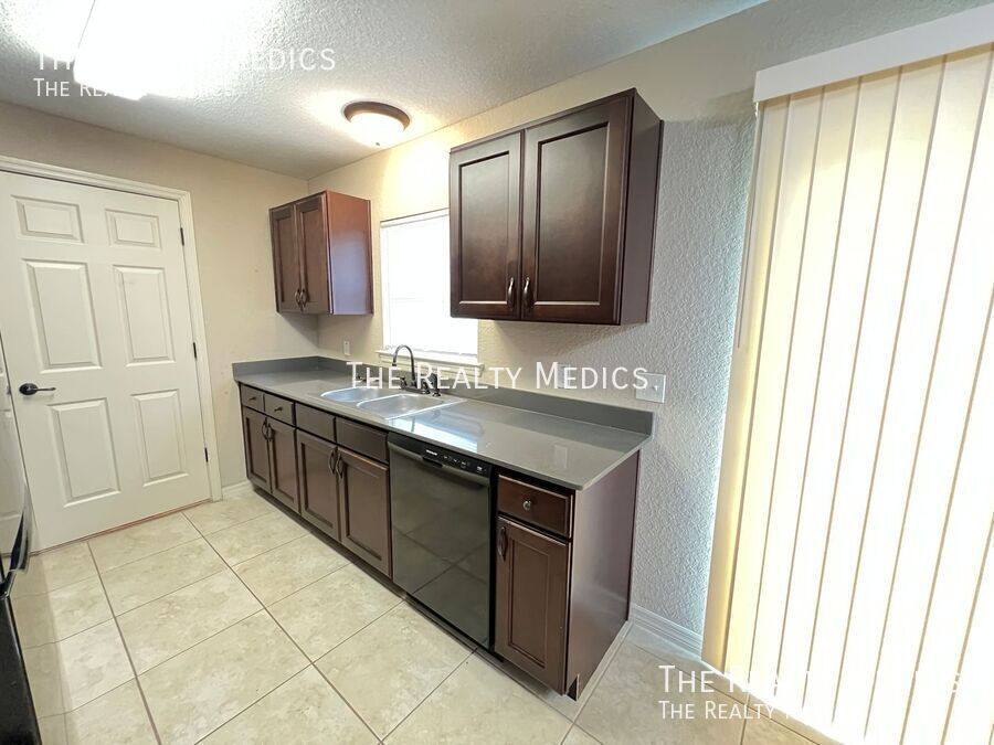 House for rent at 485 Marion Oaks Lane, Ocala, FL 34473