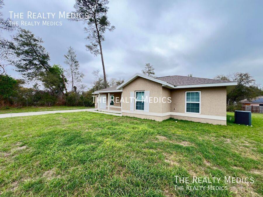 House for rent at 485 Marion Oaks Lane, Ocala, FL 34473