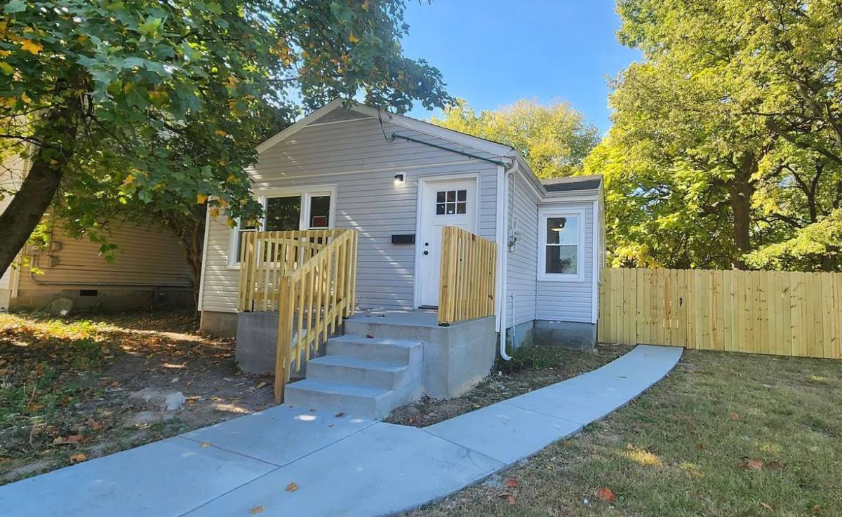 House for rent at 1244 Algonquin Parkway, Louisville, KY 40208