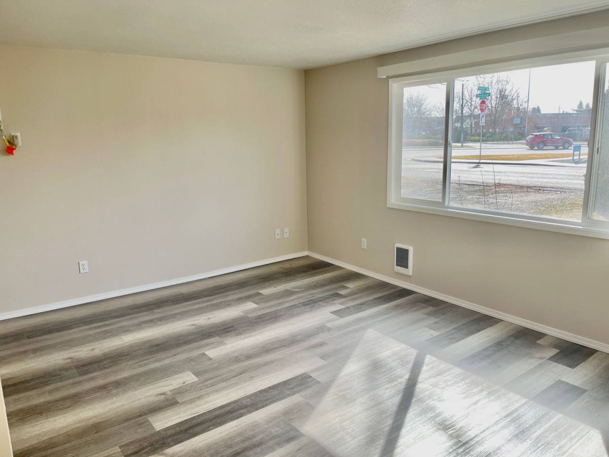 Apartment for rent at 225 E Westview Ave, Spokane, WA 99218