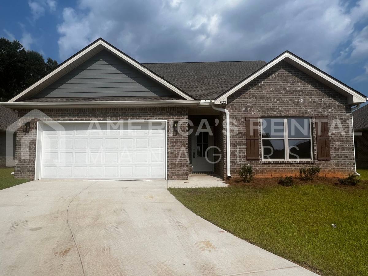 House for rent at 822 Temple St, Foley, AL 36535