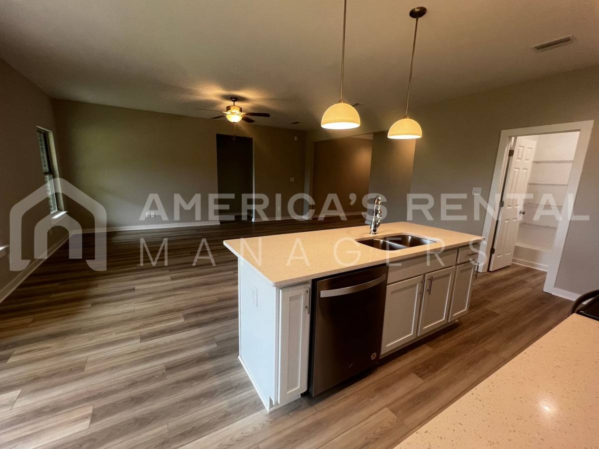 House for rent at 822 Temple St, Foley, AL 36535