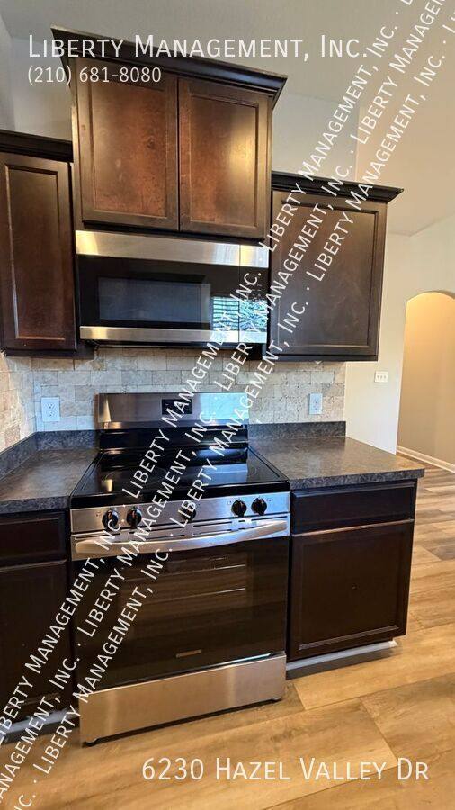 House for rent at 6230 Hazel Valley Dr, San Antonio, TX 78242