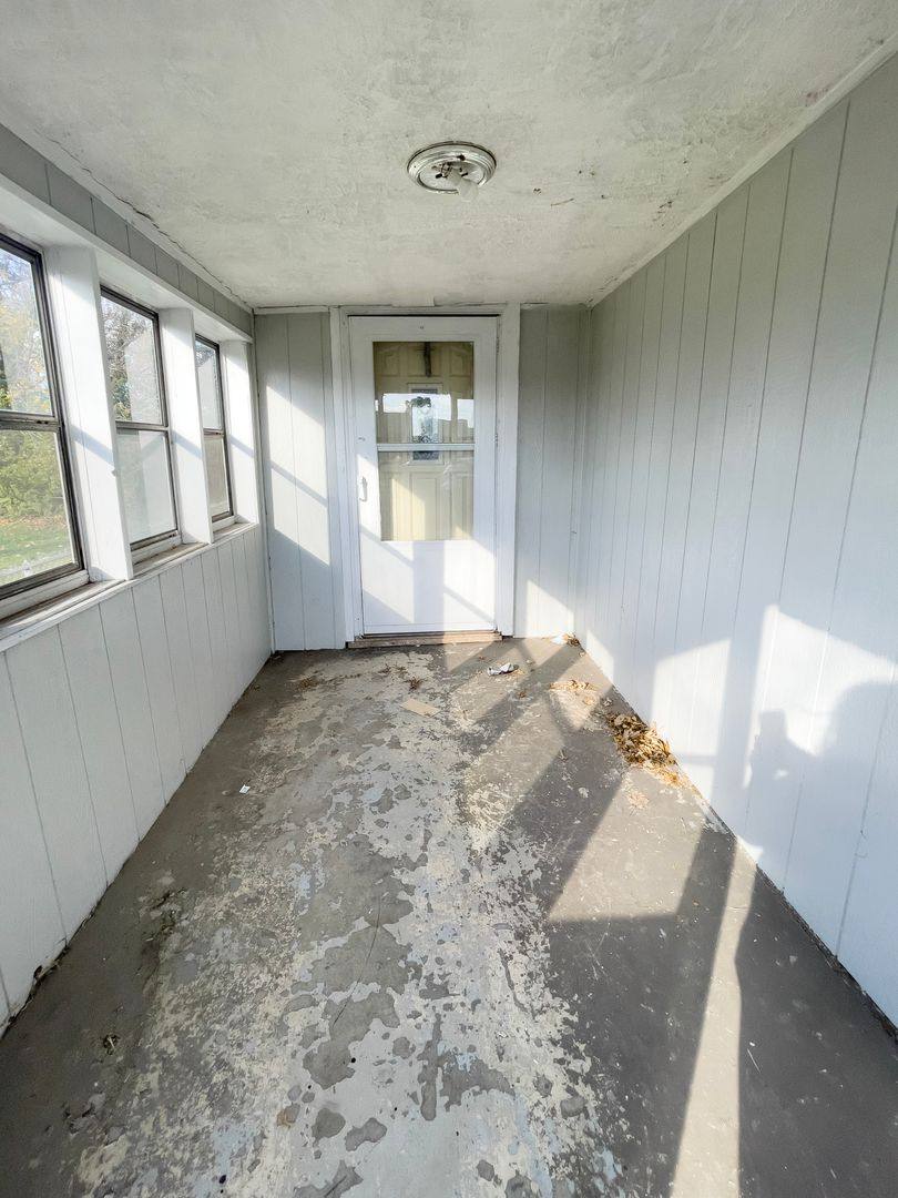 House for rent at 1014 E Adams St, Muncie, IN 47305