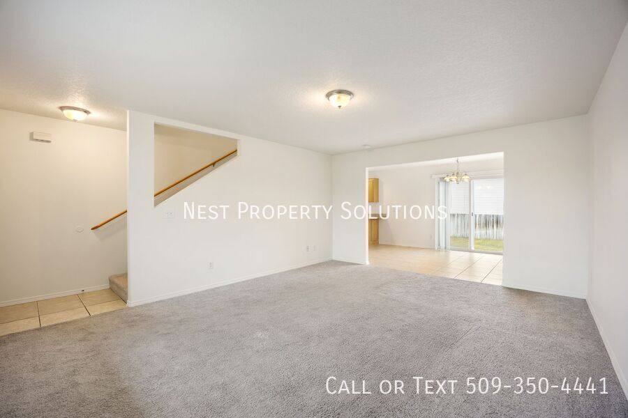 Apartment for rent at 440 S Laguna Dr #A, Moses Lake, WA 98837