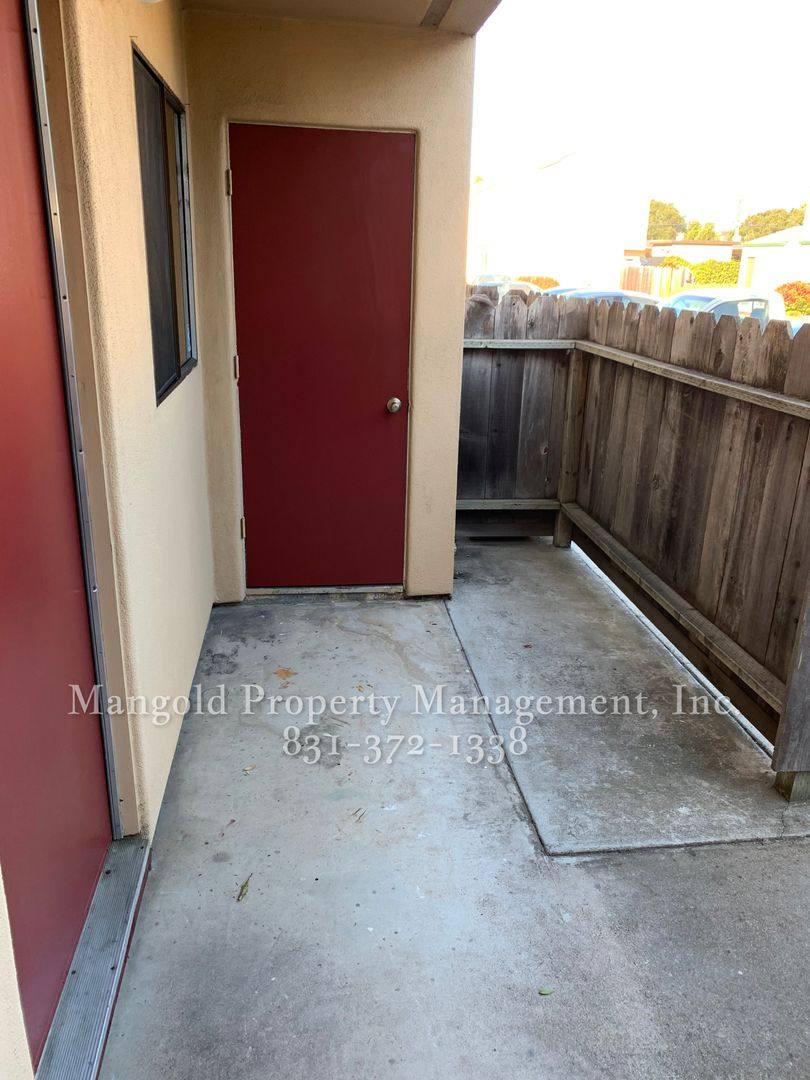 Townhouse for rent at 956 Trinity Ave, Seaside, CA 93955