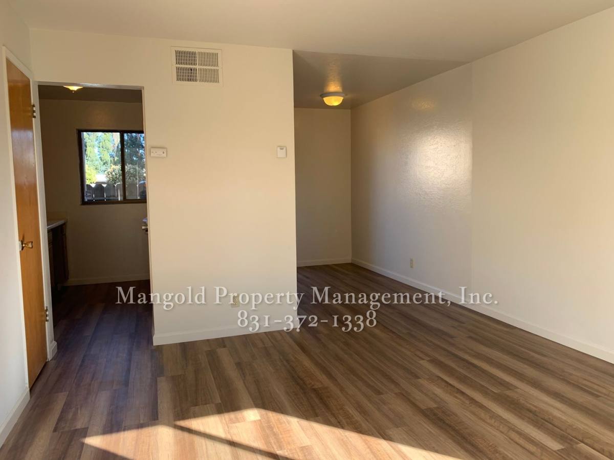 Townhouse for rent at 956 Trinity Ave, Seaside, CA 93955