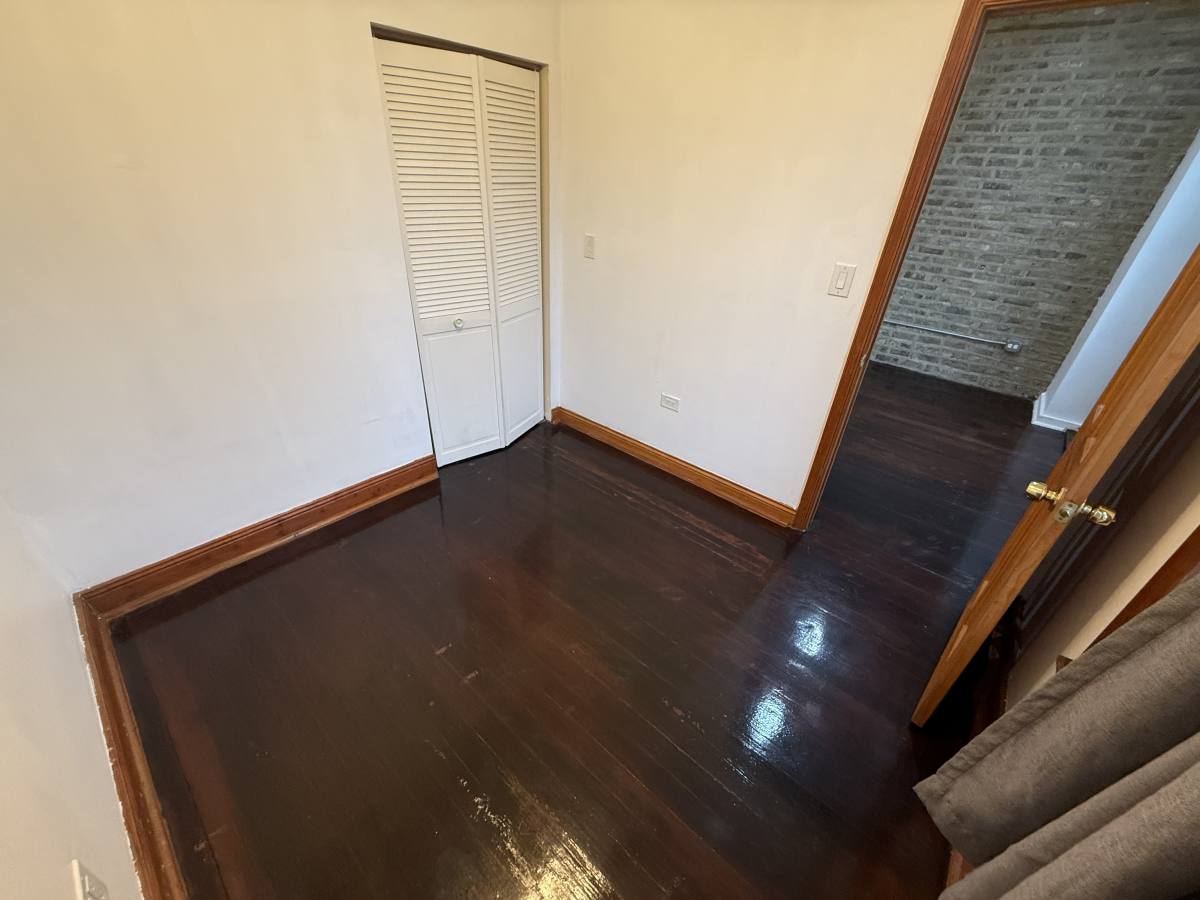 Apartment for rent at 1224 N Cleaver St #1F, Chicago, IL 60642