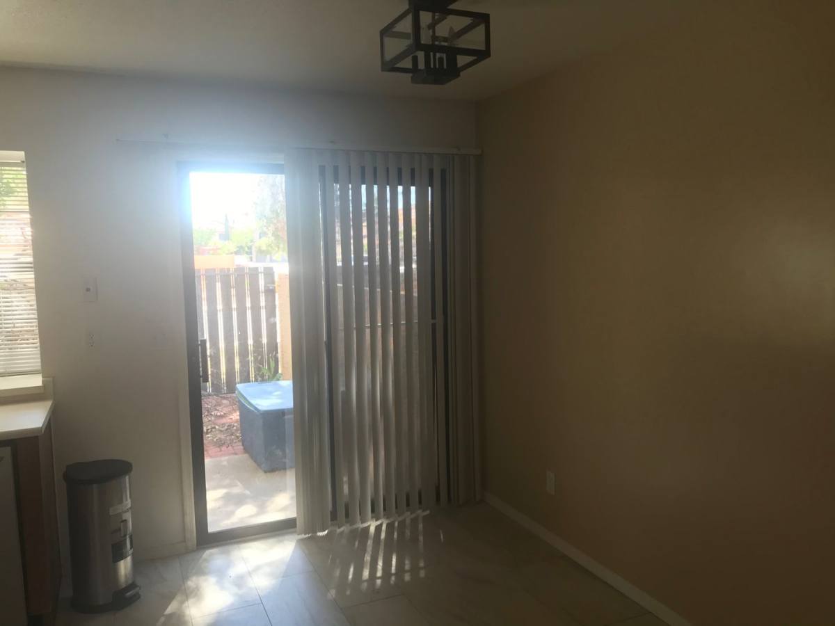 Townhouse for rent at 5704 E Aire Libre, Scottsdale, AZ 85254