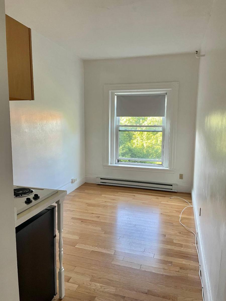 Apartment for rent at 1077 Beacon St #9, Brookline, MA 02446
