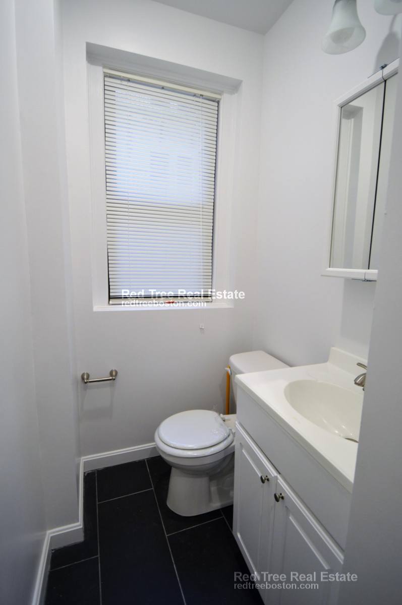 Apartment for rent at 19 Peterborough St #14, Boston, MA 02215