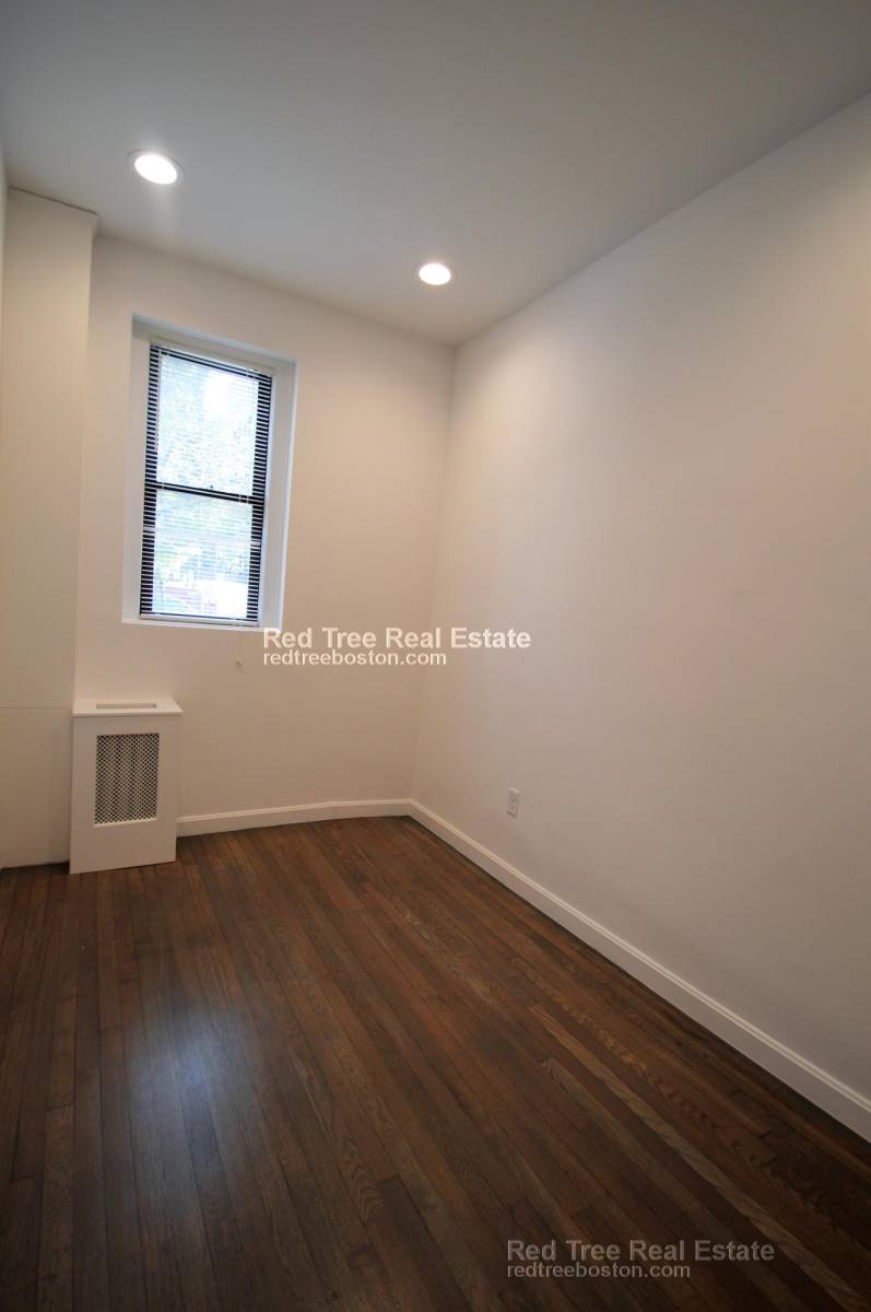Apartment for rent at 19 Peterborough St #14, Boston, MA 02215