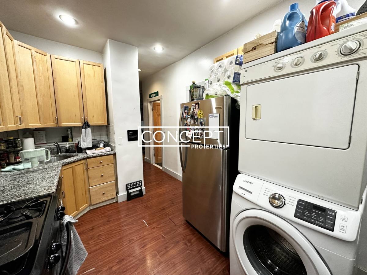 House for rent at 750 Huntington Ave #2, Boston, MA 02115