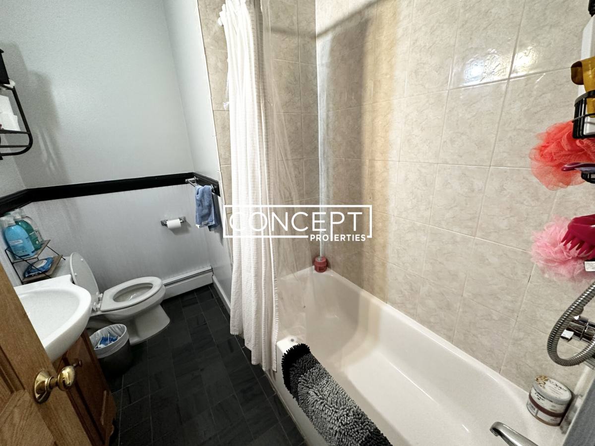 House for rent at 750 Huntington Ave #2, Boston, MA 02115